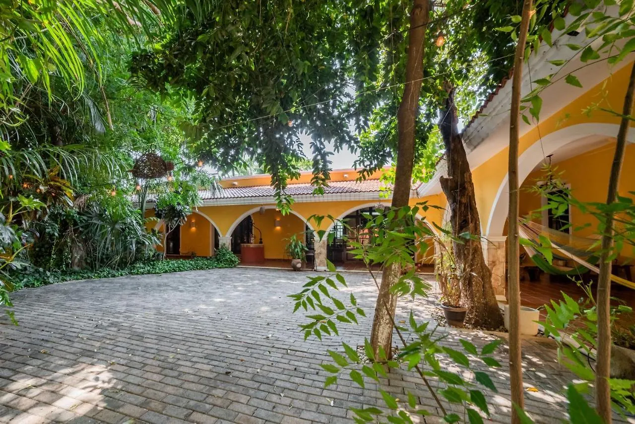 Holiday home Espectacular Casona Con Alberca Y Jardines Villa Merida